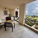 Peaceful By The Sea Apartment *