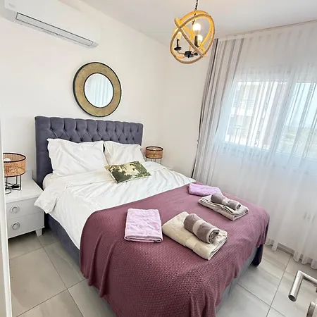 Tranquil Retreat By The Sea