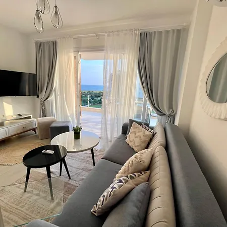 Tranquil Retreat By The Sea
