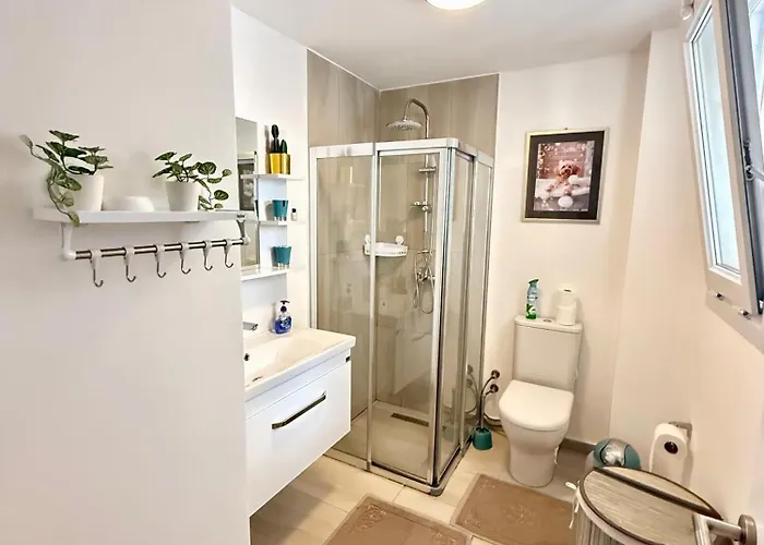 Peaceful By The Sea Apartament