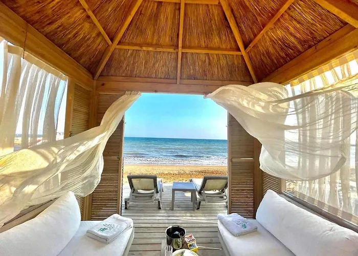 Peaceful By The Sea Apartament Vokolidha