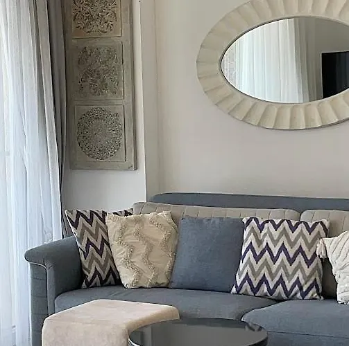 Peaceful By The Sea *