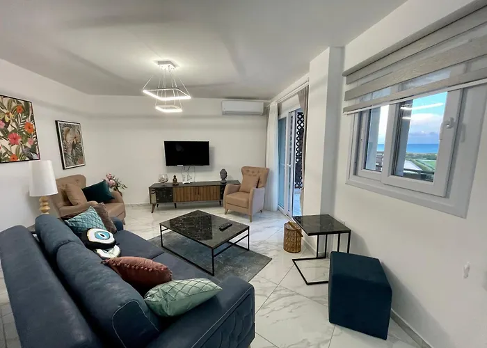 Peaceful By The Sea *